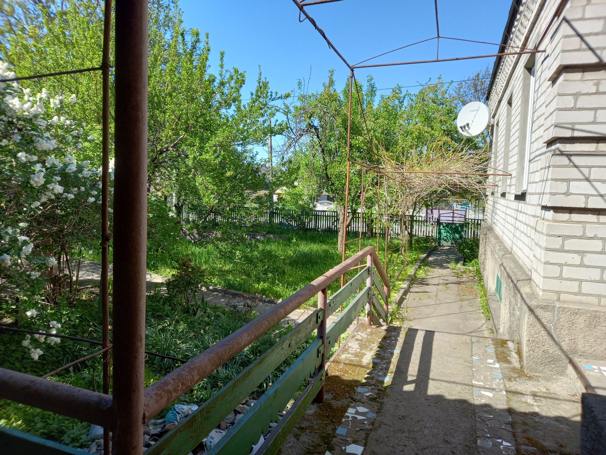 Будинок + сонячна станція "зелений тариф"
