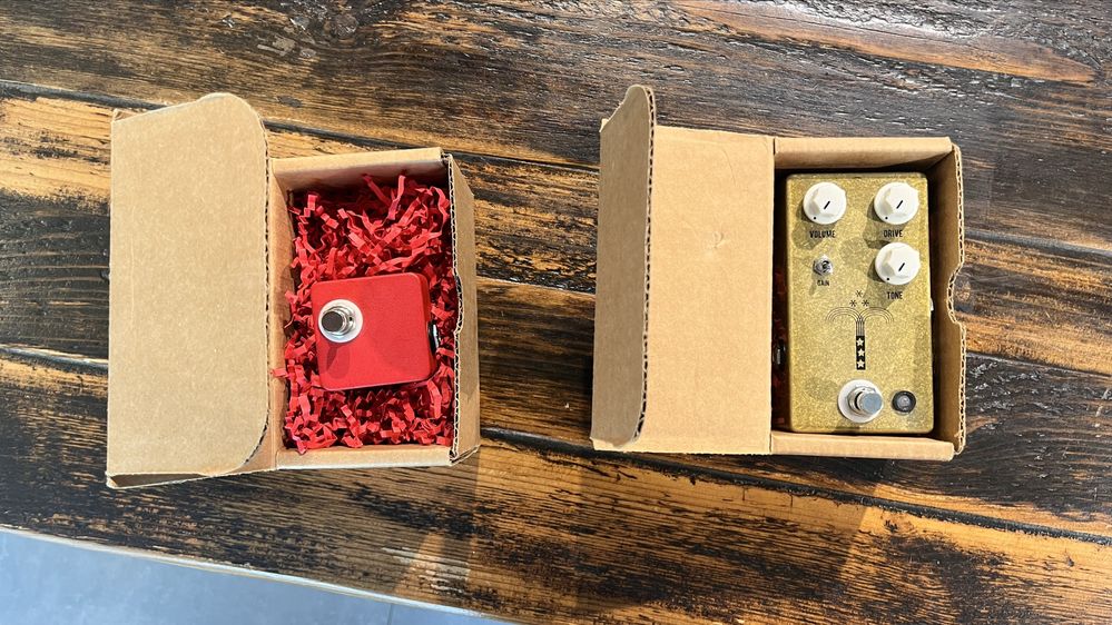 JHS Morning Glory v4 c Red Remote