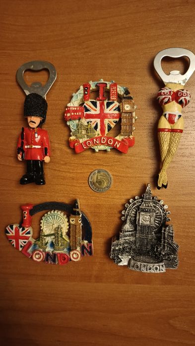 Magnesy na lodówkę z krajów europy i świata