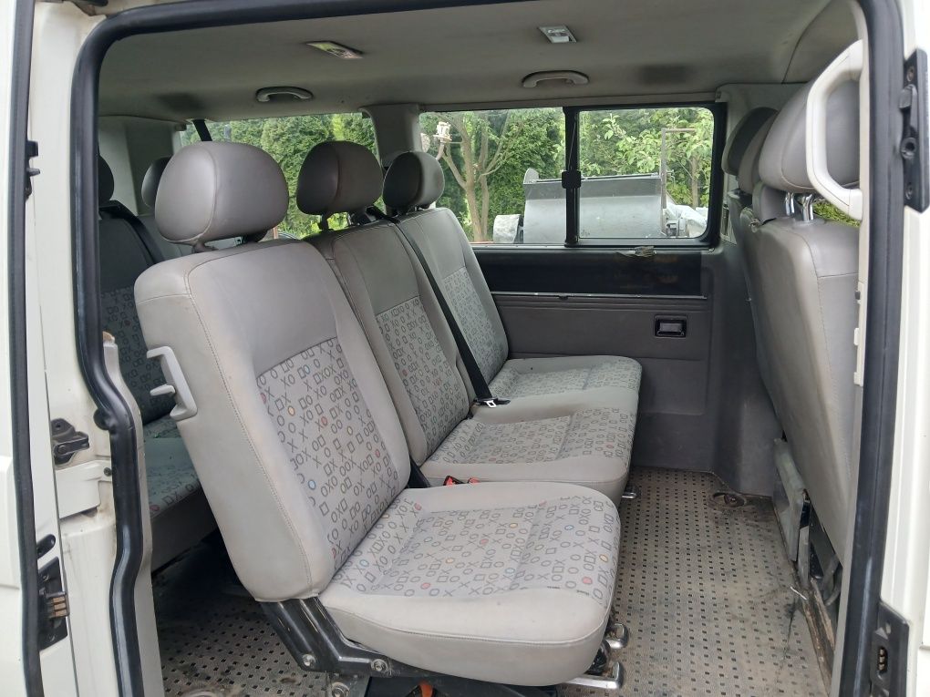 Transporter t5 4motion 4x4 2.5 td 9 osobowy