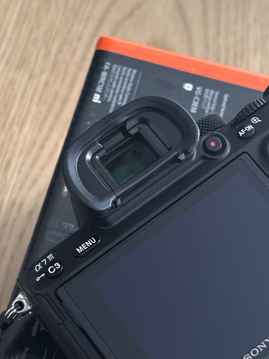 Фотоапарат SONY Alpha a7 III Body (ILCE7M3B.CEC)