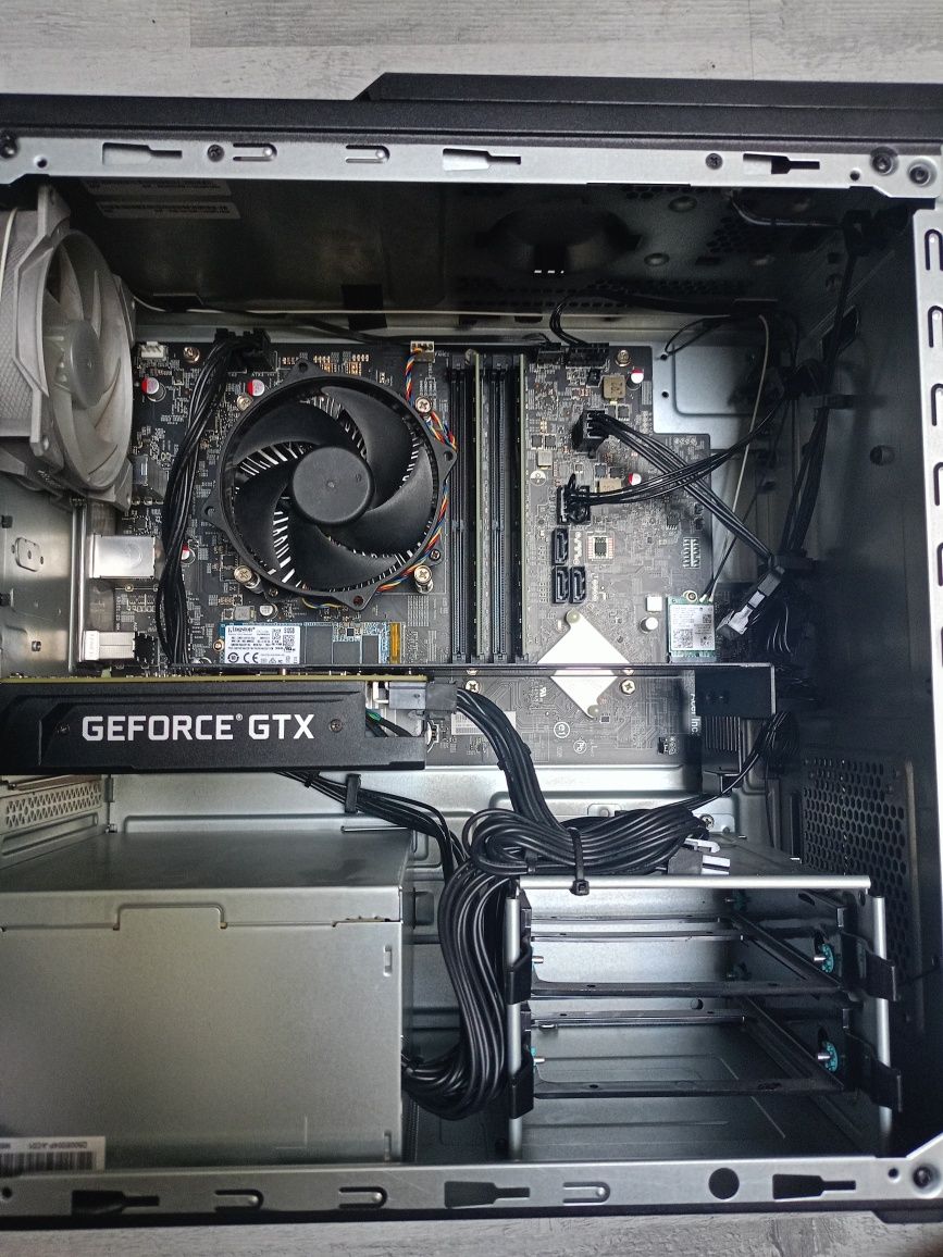Komputer Gamingowy Intel i5 | GTX1660 Super | 16GB RAM | 512GB SSD