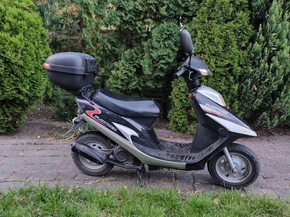 Skuter 50 flex tech