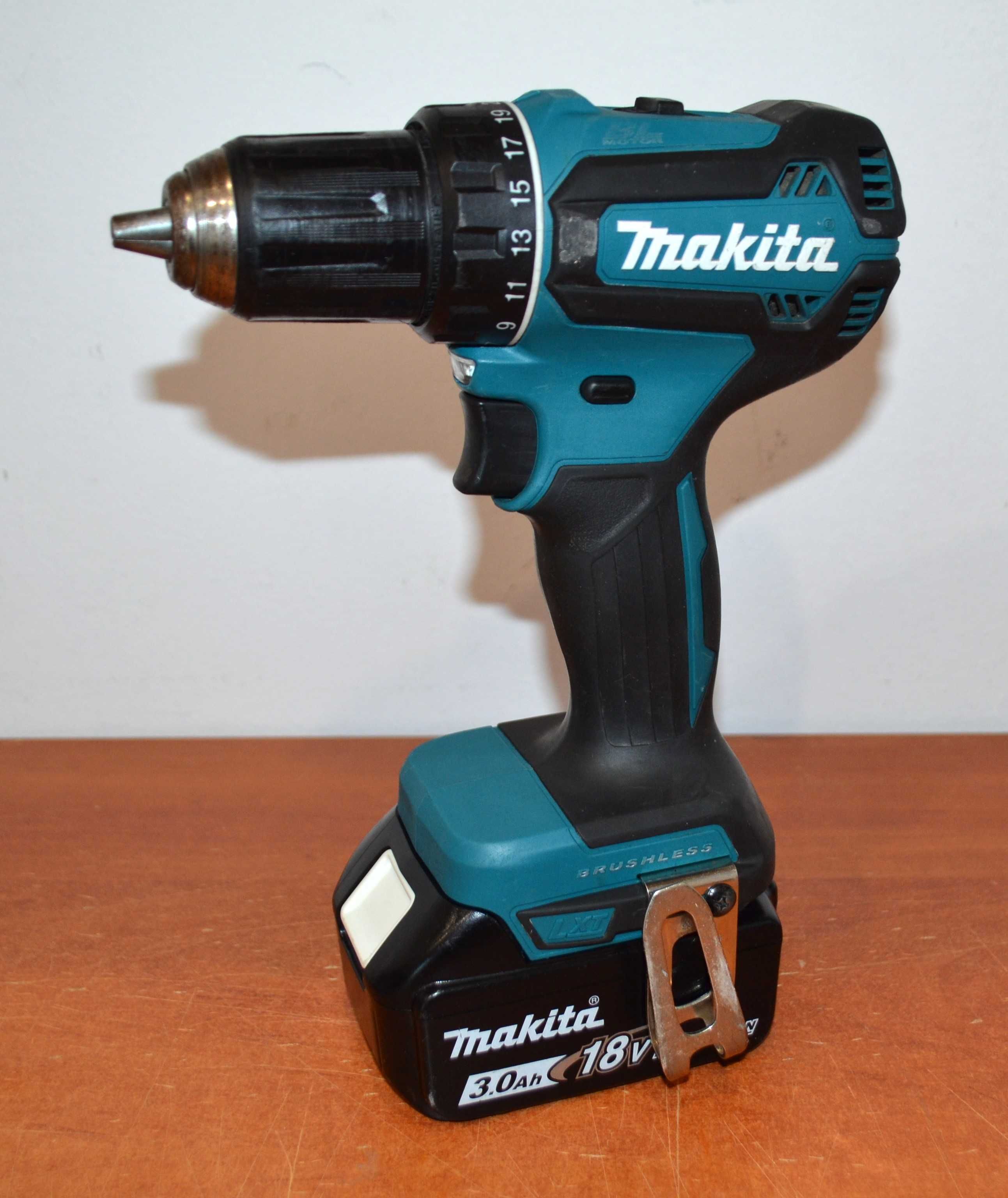 Wiertarko-wkrętarka Makita DDF485 + 1x Bateria 3.0Ah Ładowarka