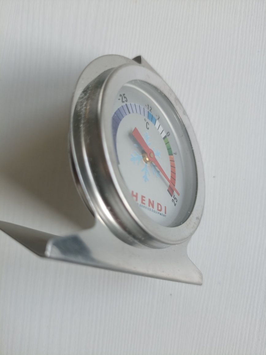 Termometr Hendi do mroźni i lodówek od -50°C