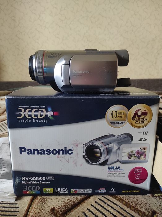 Відеокамера Panasonic NV-GS500