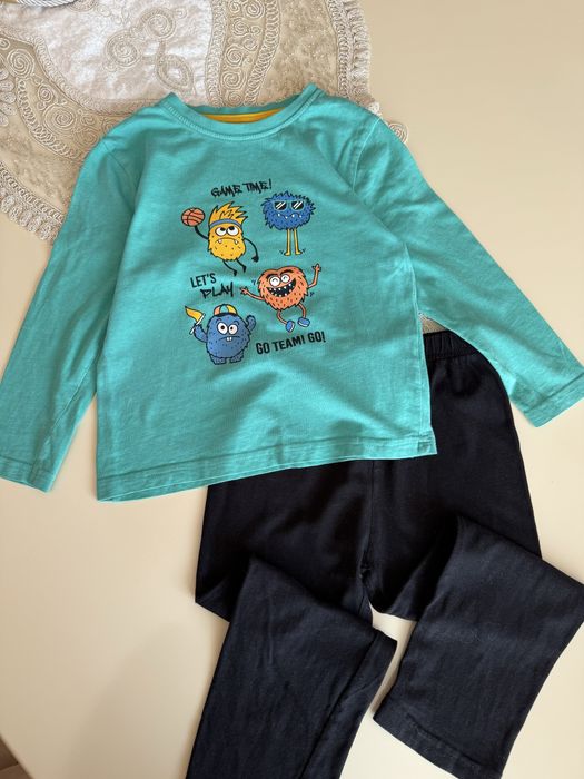 Набір речей Zara 86-92 розмір Жилетка Zara 86 курточка Zara 92 піжама