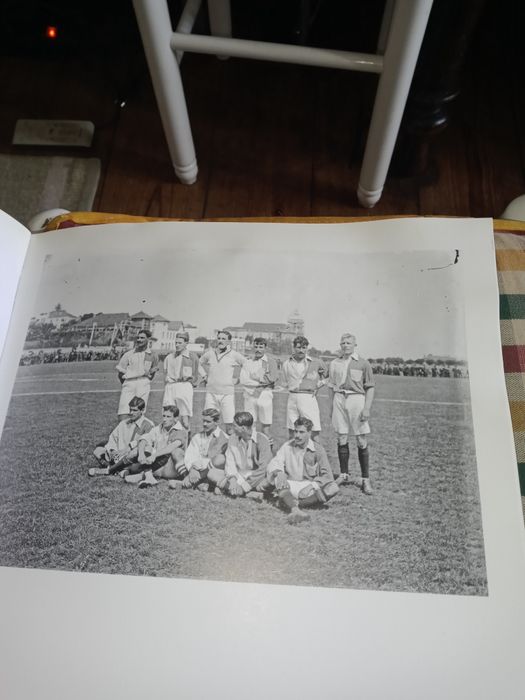 Livro Uma cidade de Futebol