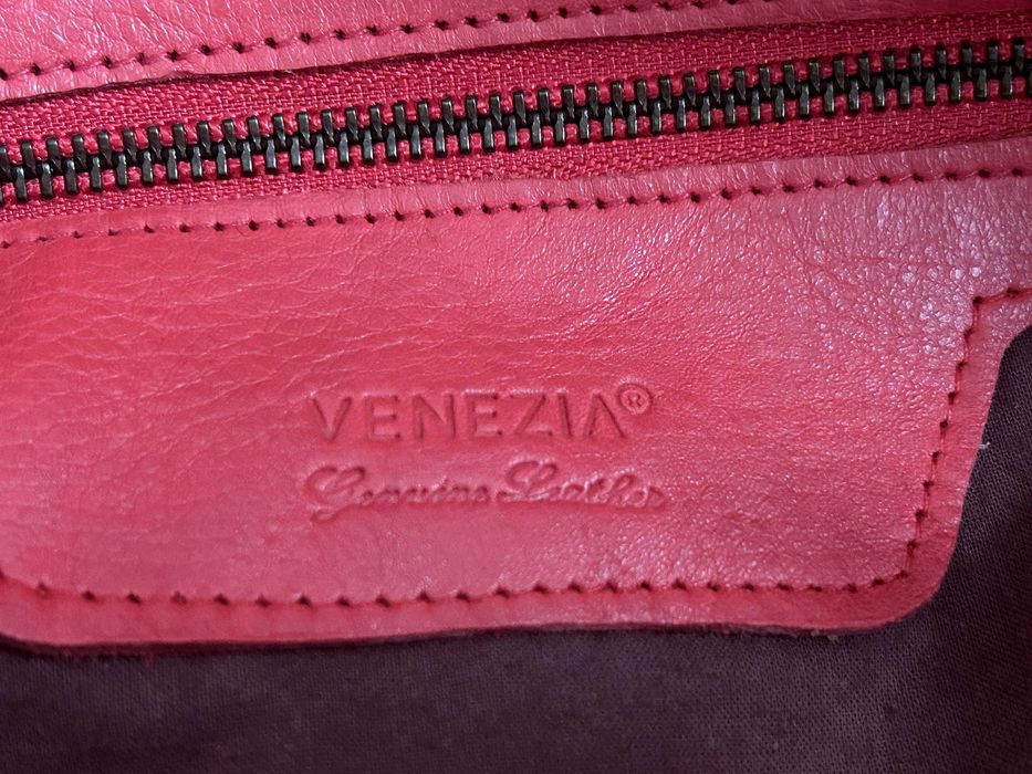 Skórzana torebka VENEZIA czerwona