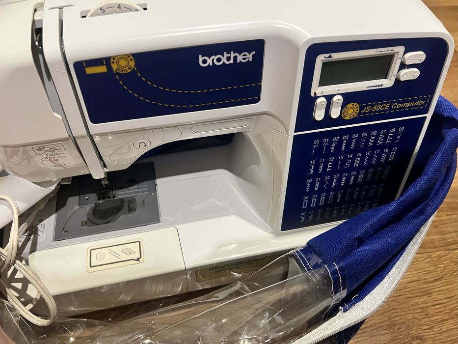 Швейна машина Brother JS-50CE Computer!