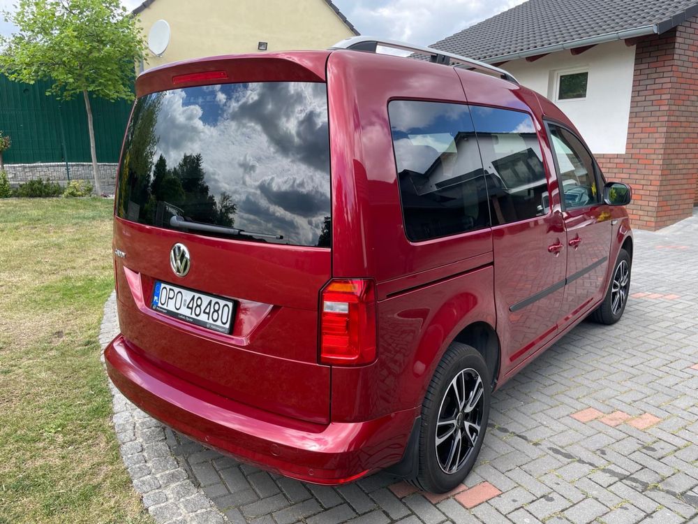 Sprzedam VW Caddy 5 os. 2.0 TDI