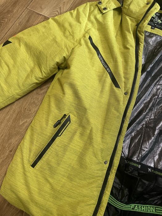 Чоловіча зимова куртка