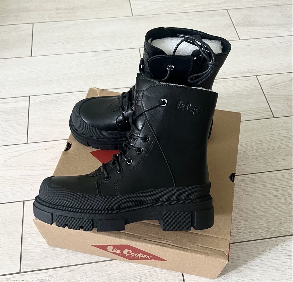 Круті чоботи Lee Cooper шкіра 37р