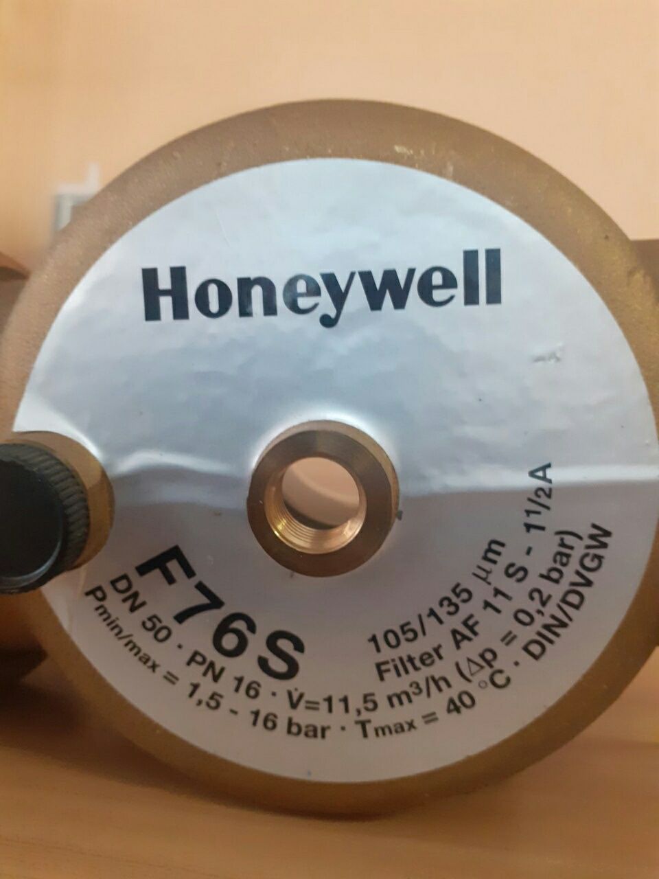 Фільтр магістральний для очистки води Honeywell Resideo F76S-2AA
(100M