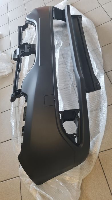 Бампер передній  Renault Logan 2 Sandero передний Новий