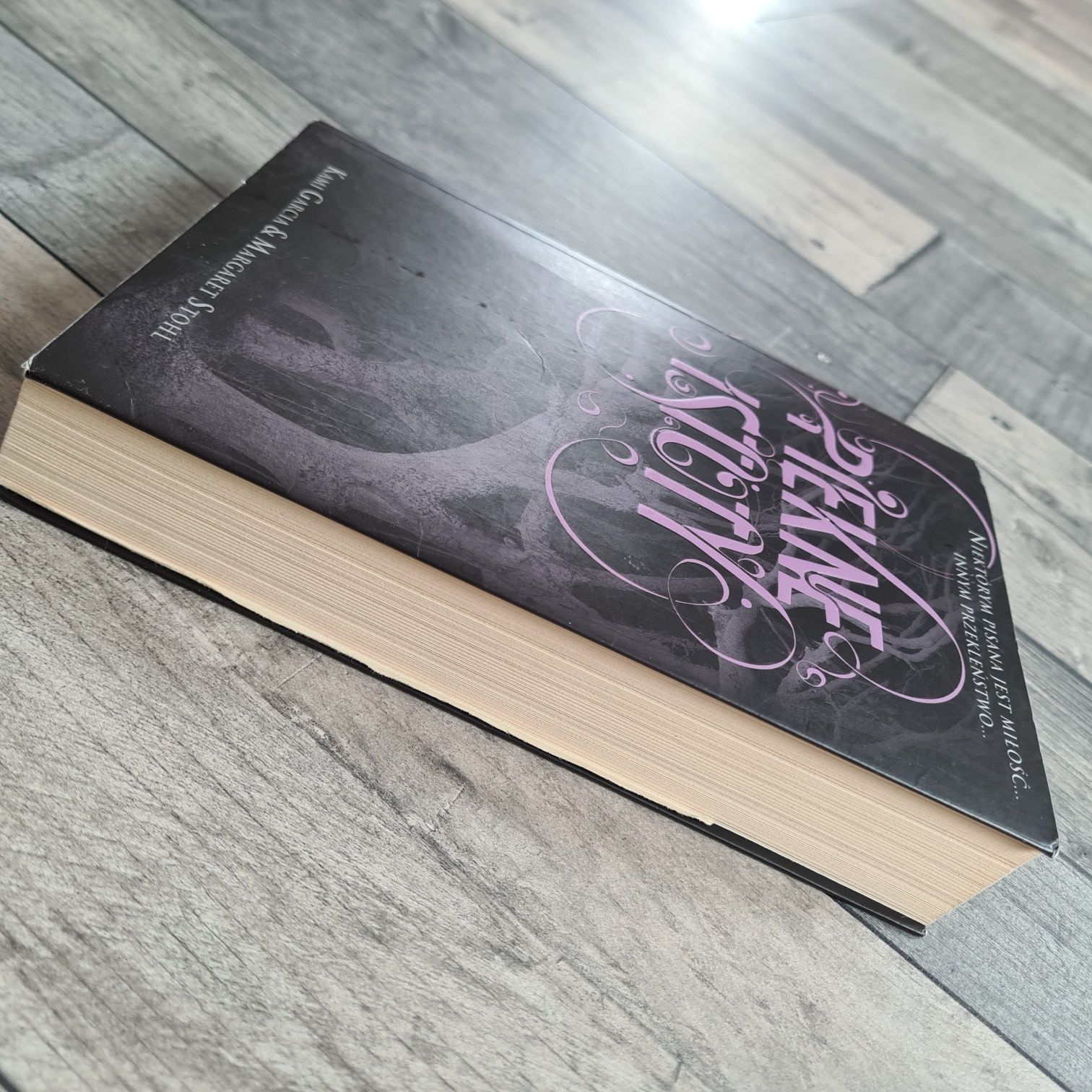 Piękne istoty - Kami Garcia Margaret Stohl