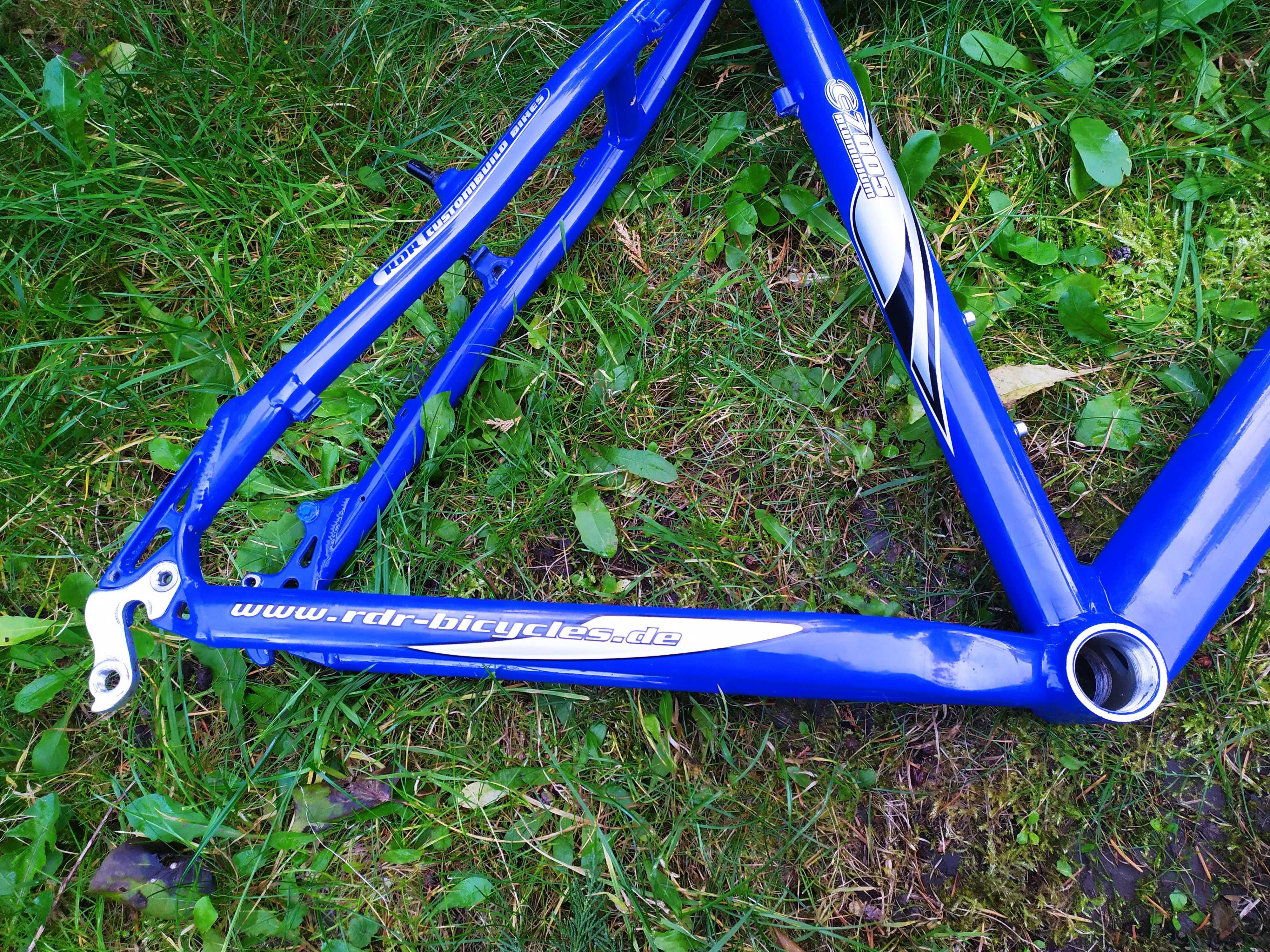 RDR Team Replica rama Alu  Koła 26 / 27,5'' Roz. 19'' Polecam