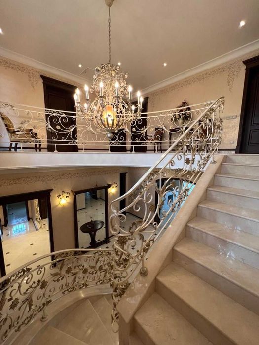 Петропавловская Борщаговка. Дом с дорогим ремонтом. 16 соток. 990 000