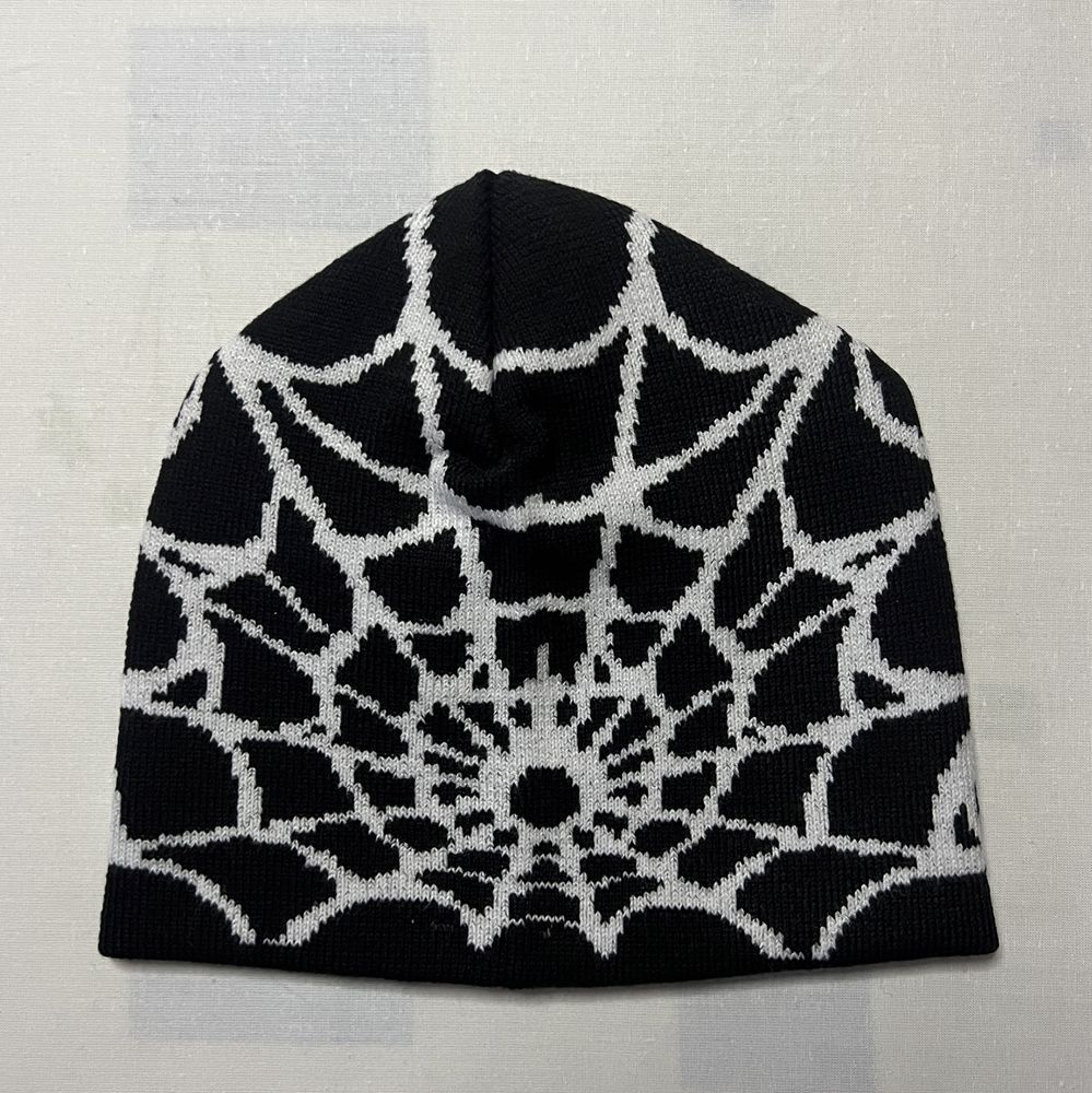 Шапка с паутиной New Stussy