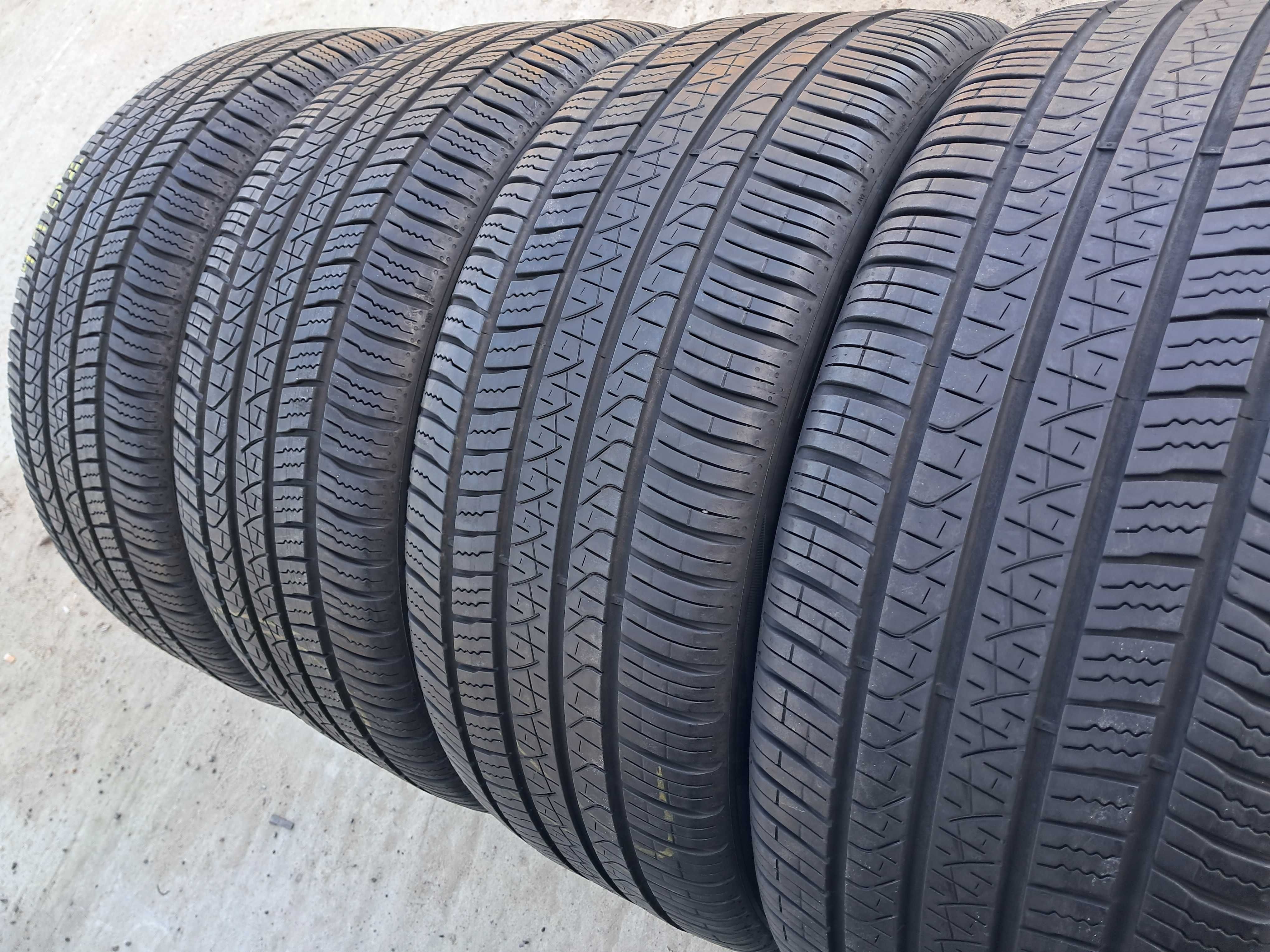 Резина всесезонна, 265/40 R22 Pirelli Scorpion Zero All Season (4102)