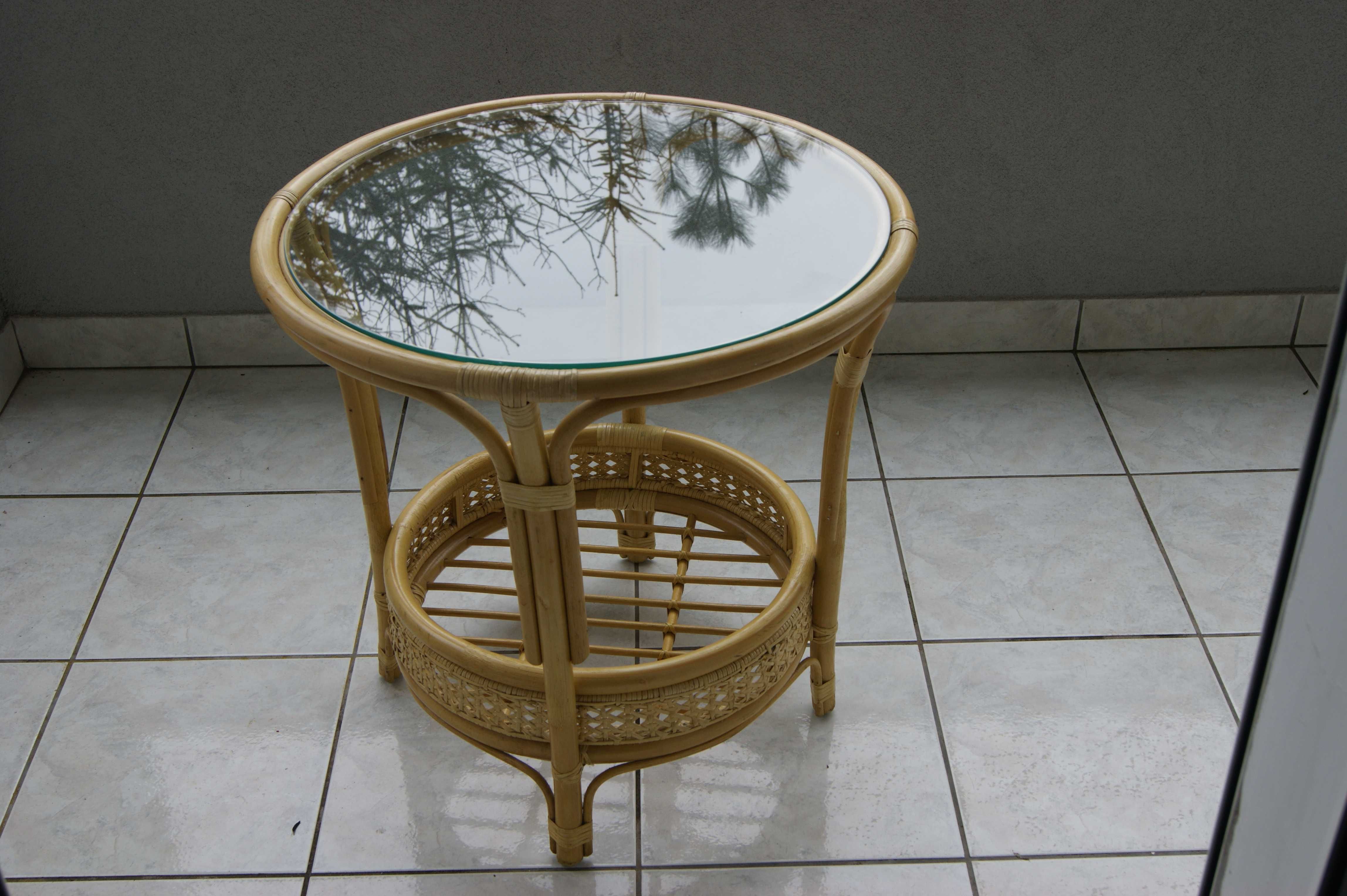 Stolik kawowy rattanowy okrągły szklany blat śr.62 cm wys.61 cm
