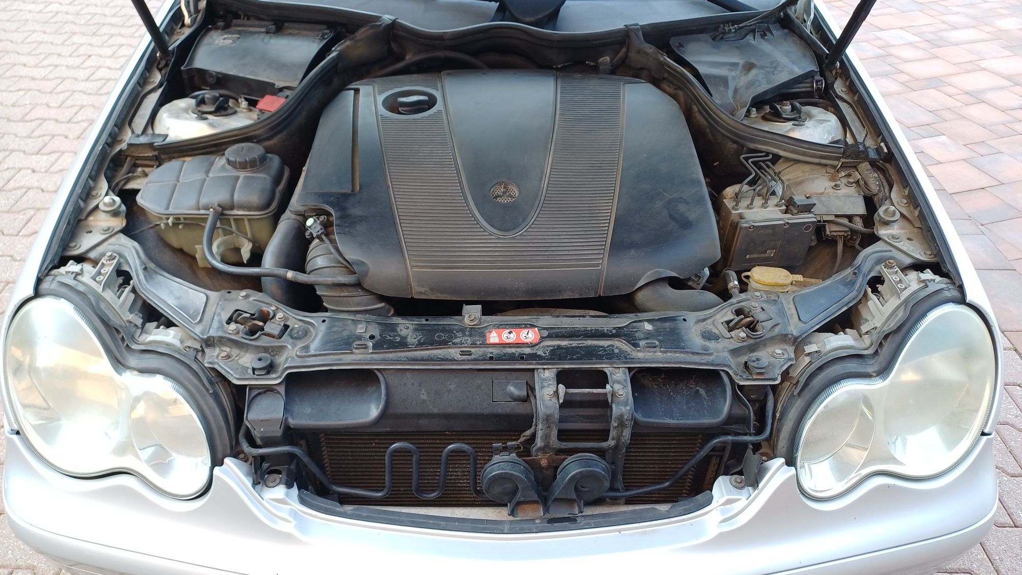 Mercedes Benz C klasa W203 2.2 CDI Kombi 2004 / Automat / Hak