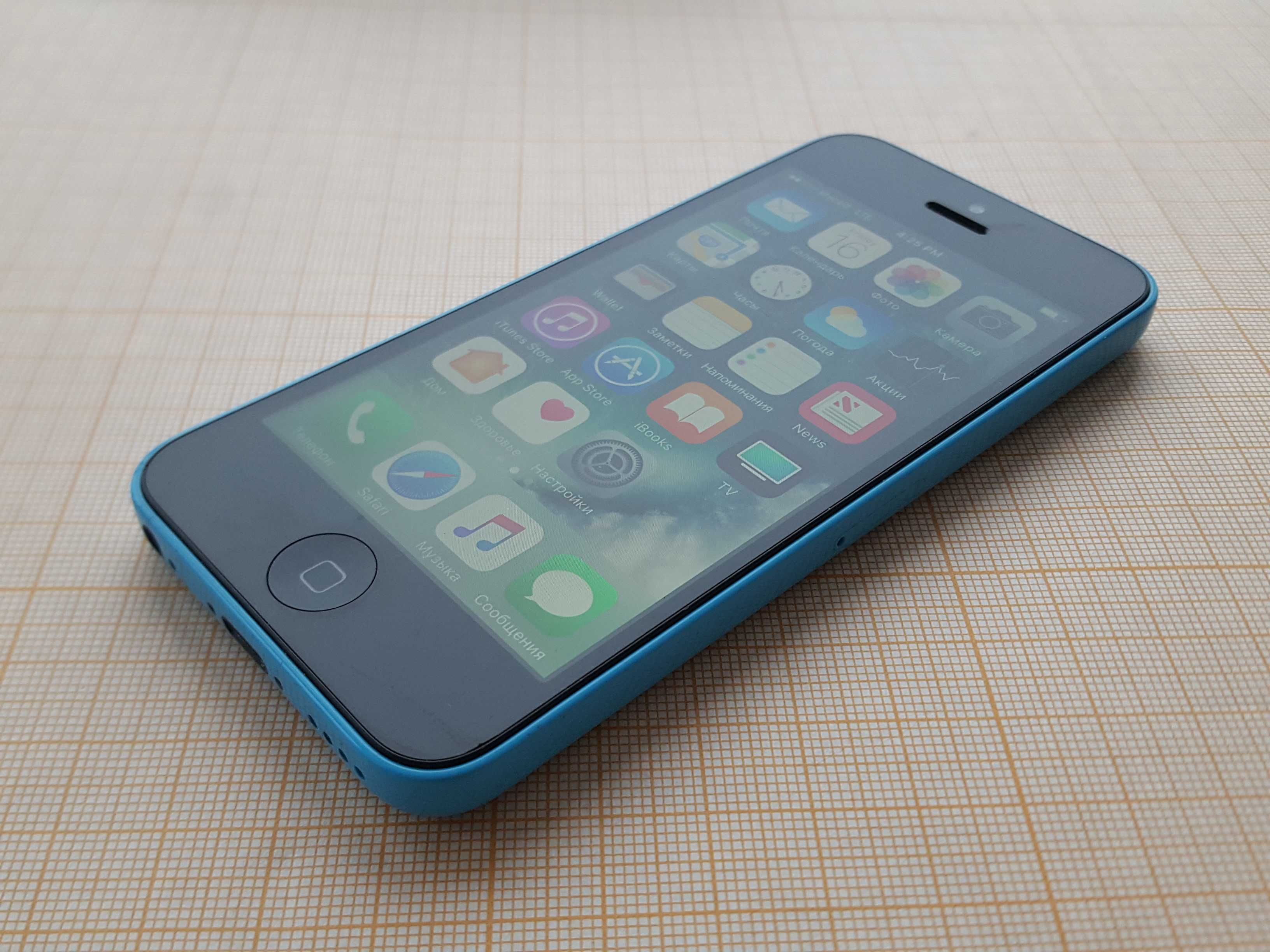 Нерабочий iPhone 5C Apple телефон