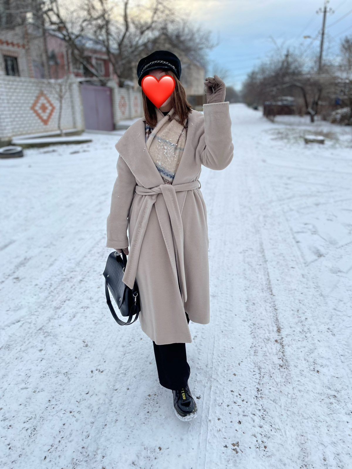 Трендовое кашемировое пальто Loreta