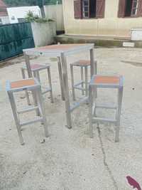 Mesas e cadeiras de jardim em alumínio