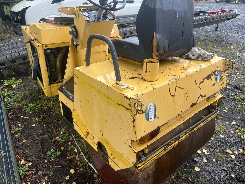 Walec drogowy 5t bomag ammann