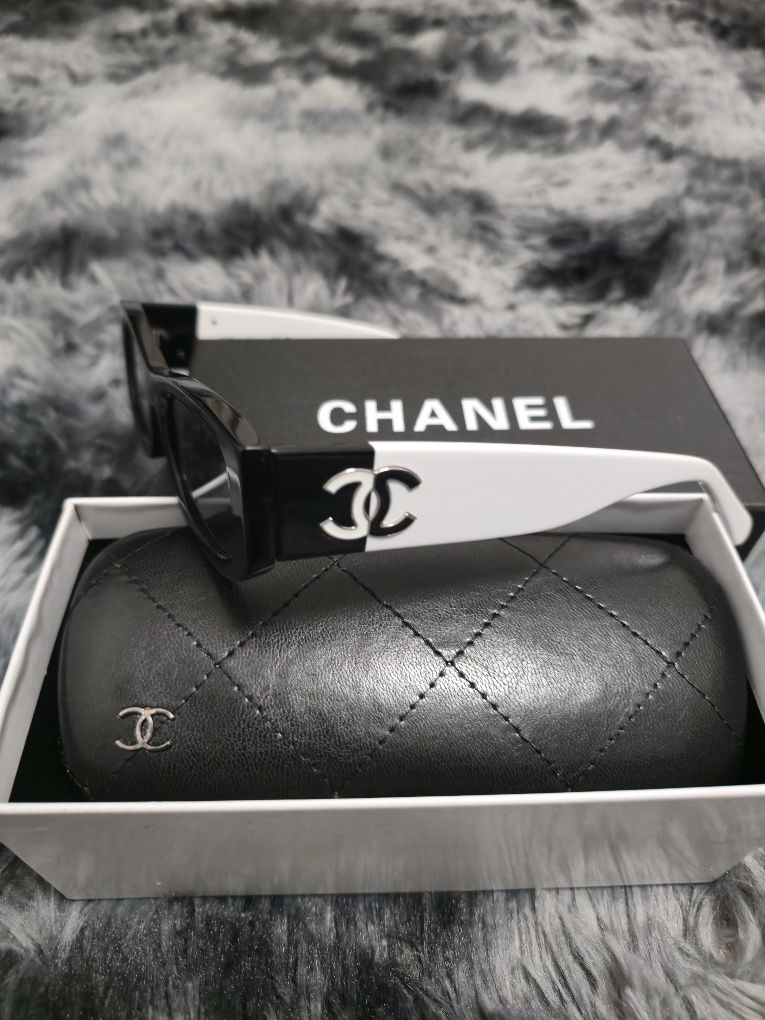Óculos de Sol da Chanel
