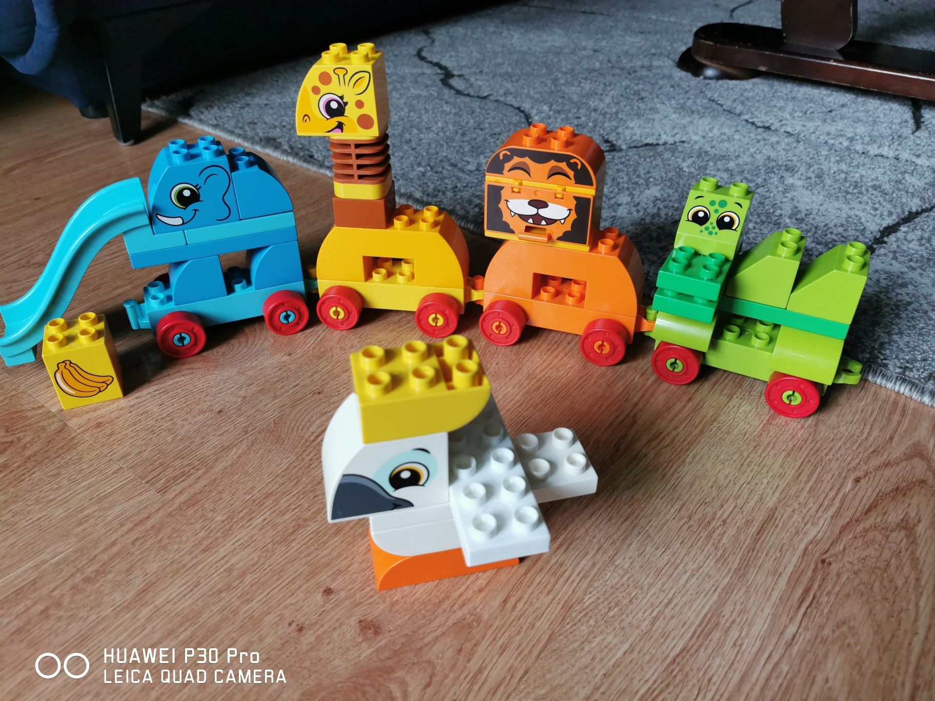 Pociąg ze zwierzątkami Lego Duplo 10863