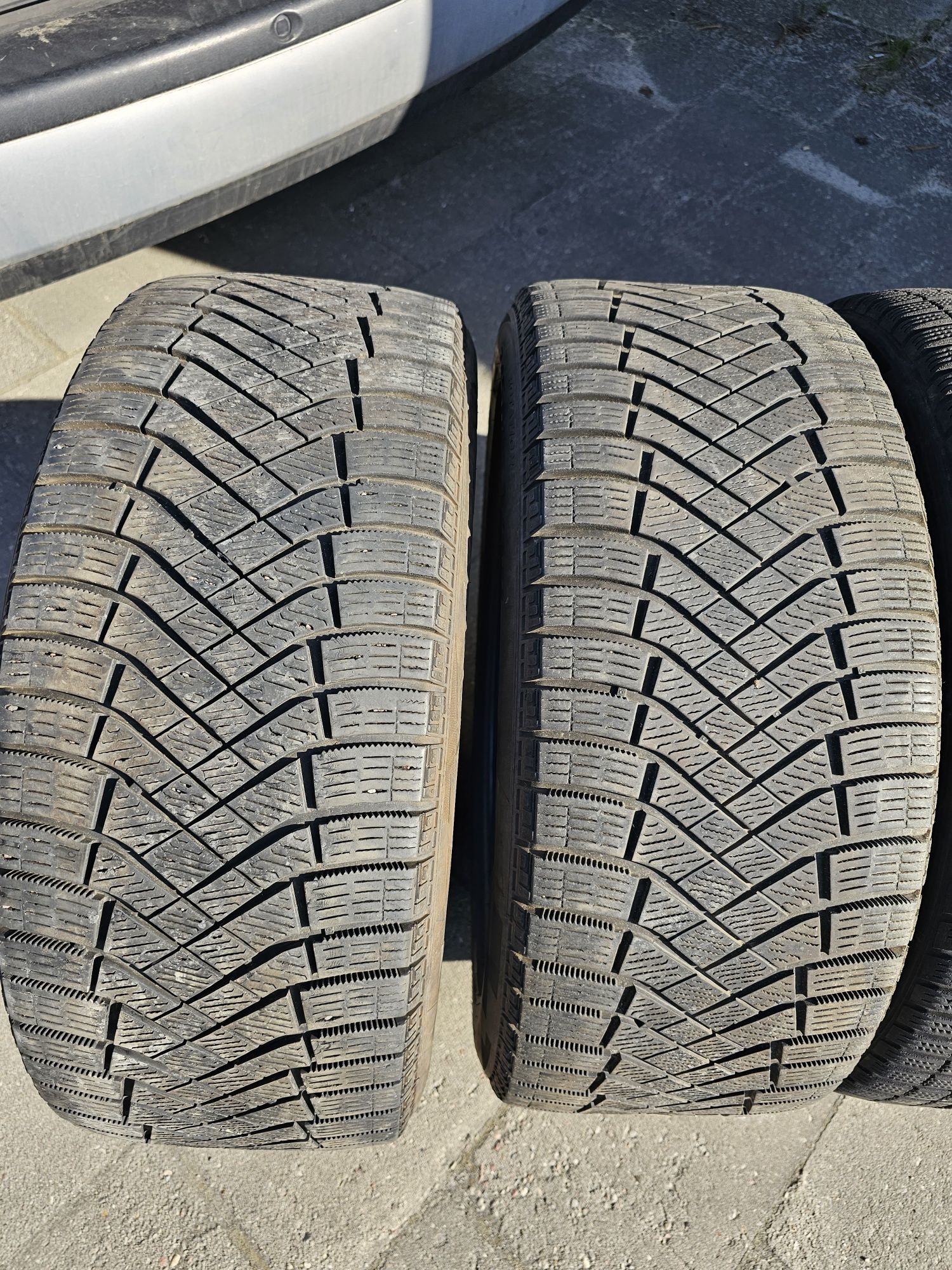 Opony Zimowe 245/45/R18 Pirelli ICE ZERO, Hankook