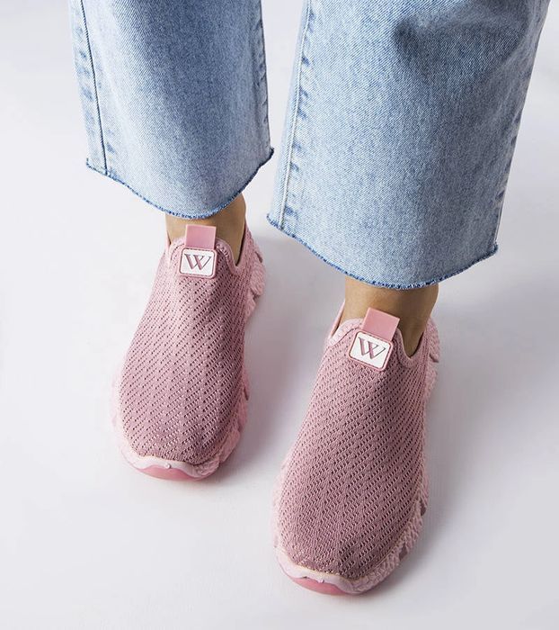 Różowe wsuwane sneakersy Yellville