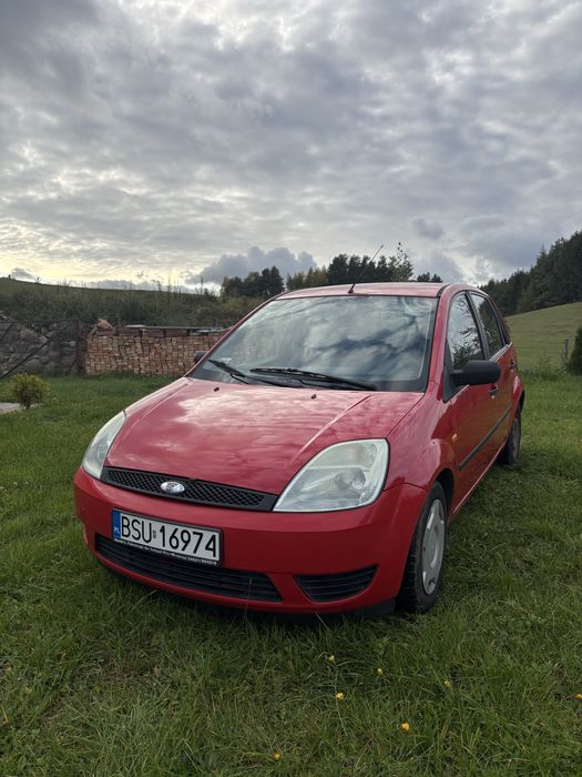 Małe spalanie Ford fiesta 1.3 benz klimatyzacja