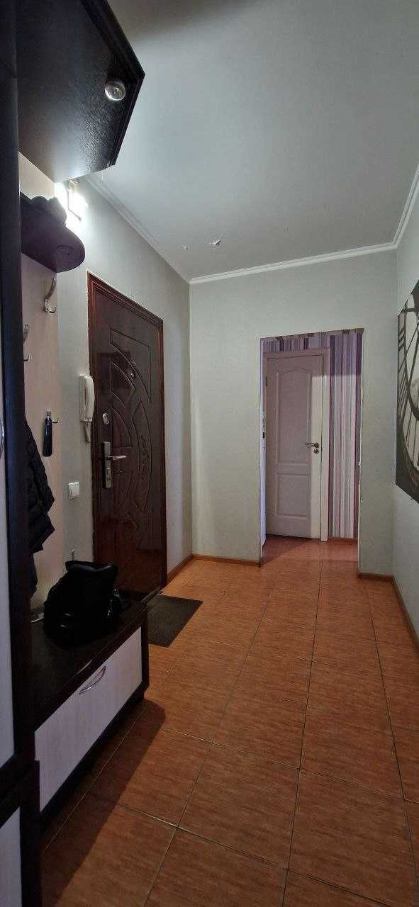 2 кімнатна квартира на вул. Котляревського