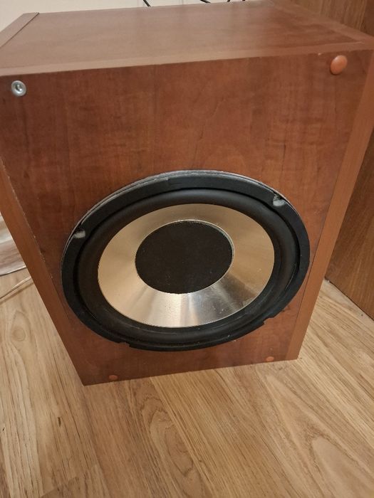 Głośnik basowy subufer 300 wat
