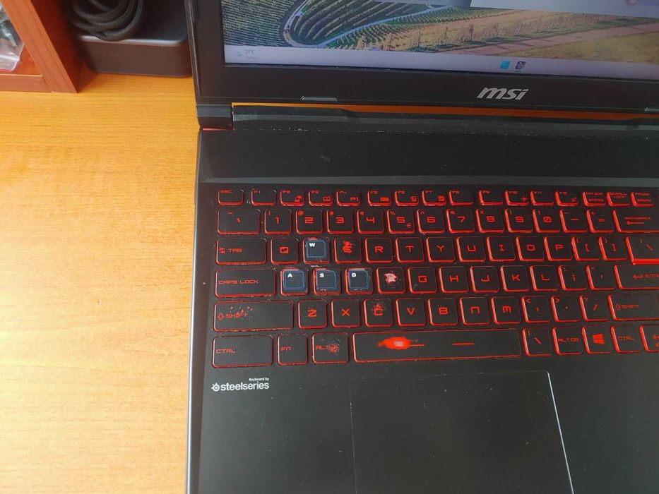 MSI MS-16P6 i5-8300H 2.3Ghz/GTX1050 4Gb/16Gb DDR4/250Gb SSD