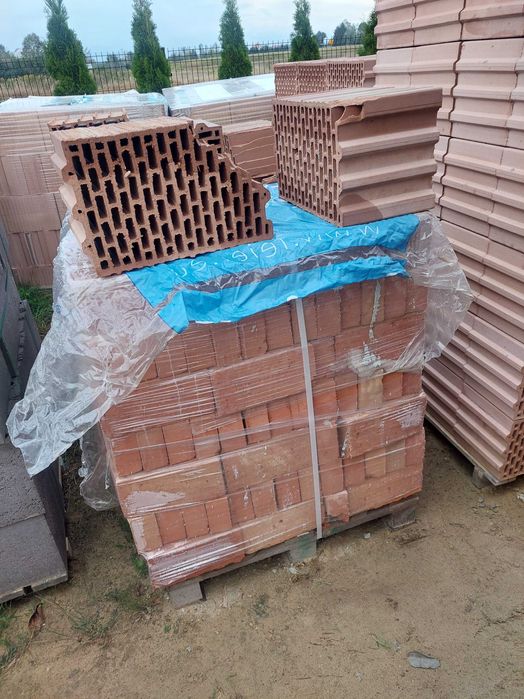 CEGŁA PEŁNA KL.15 /250x120x65mm/