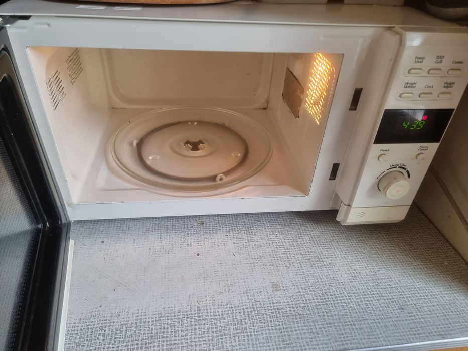 Микроволновая печь