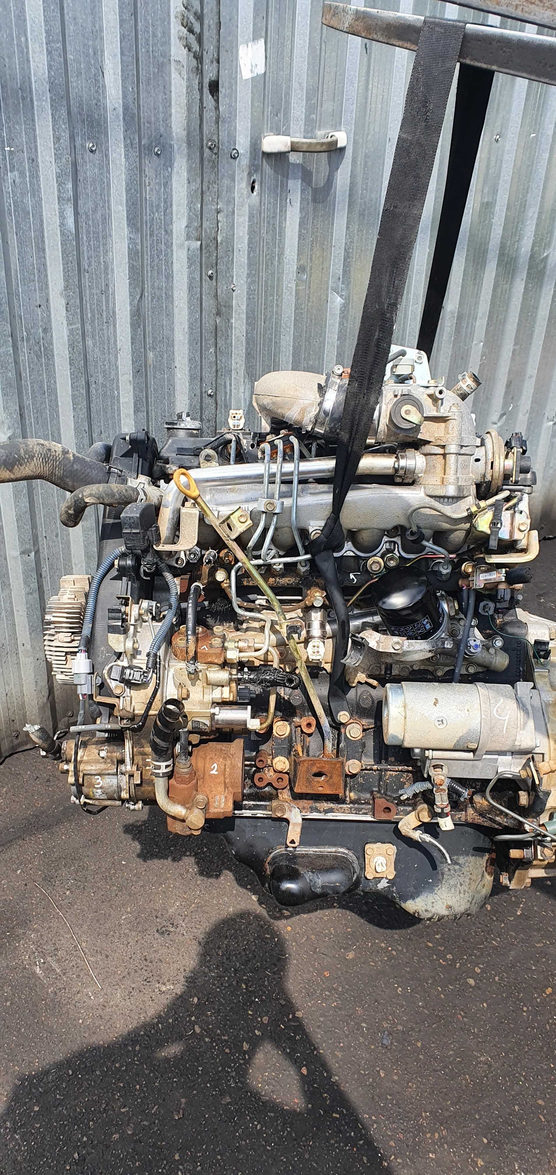 Silnik Toyota Hilux 2.5 D4D 2KD 04r Siedlce