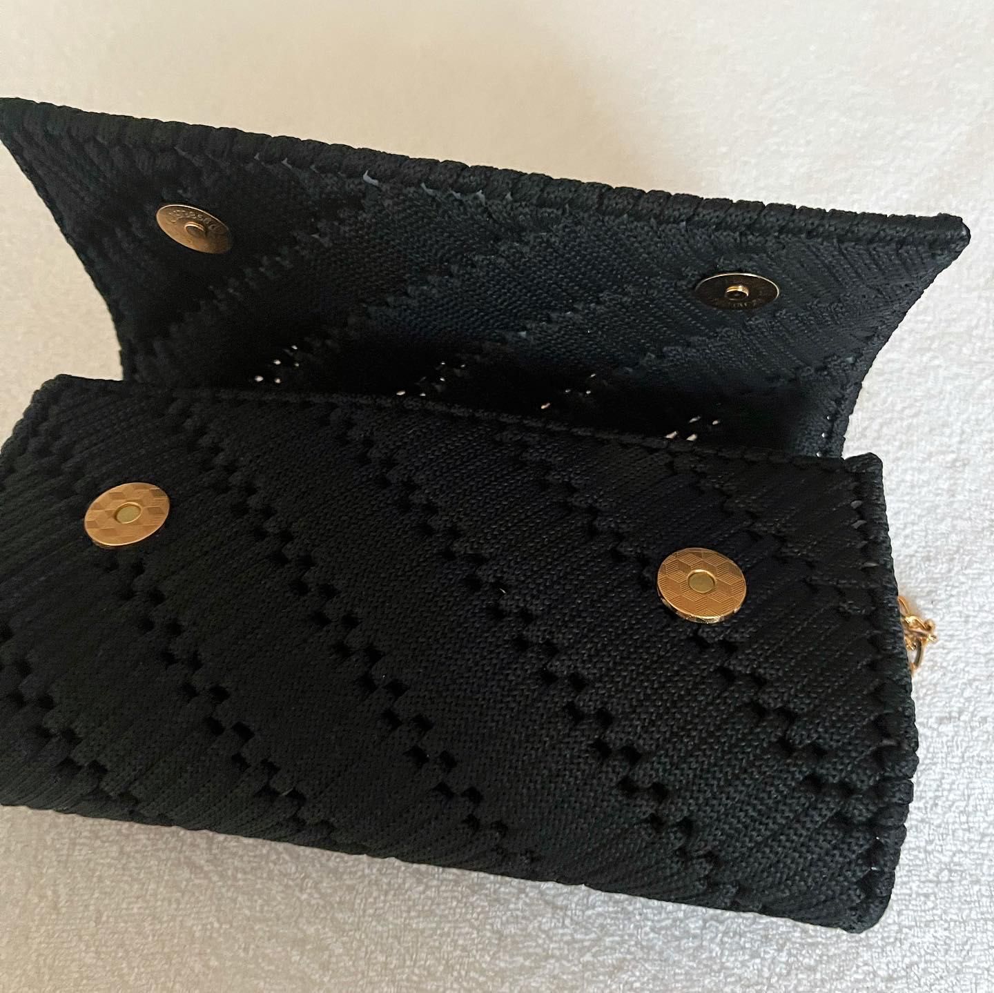 Kopertówka czarna ze złotymi dodatkami - ręcznie robiona (handmade)
