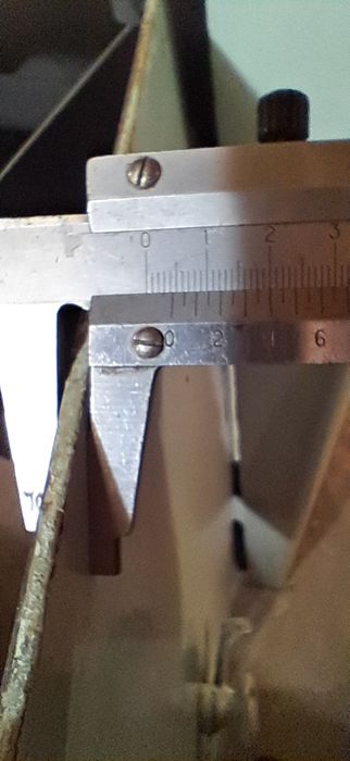 Металевтй  сейф.