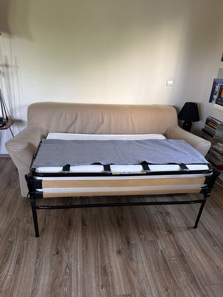Sofa IKEA z funkcją spania
