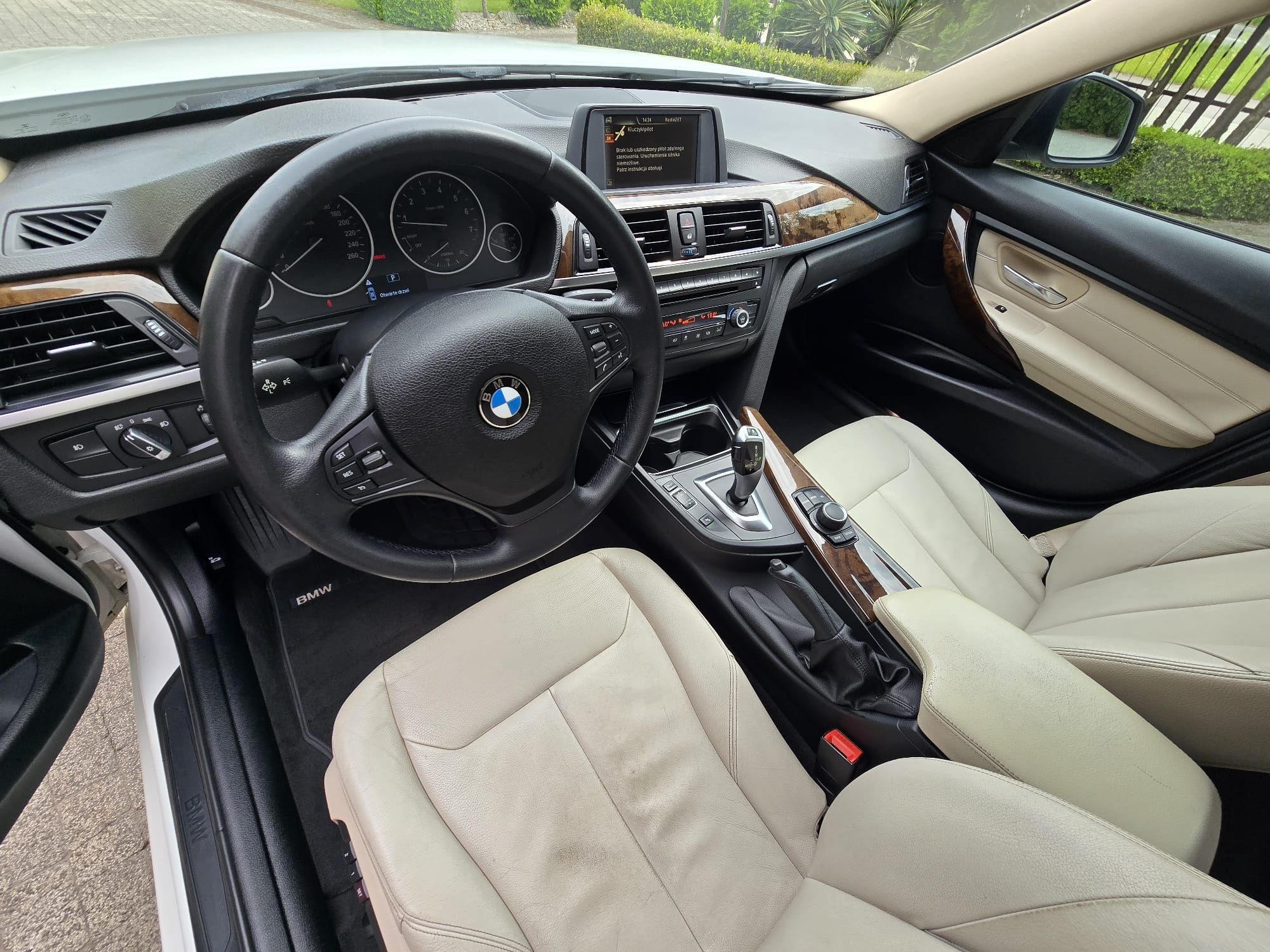 BMW 320i maly przebieg