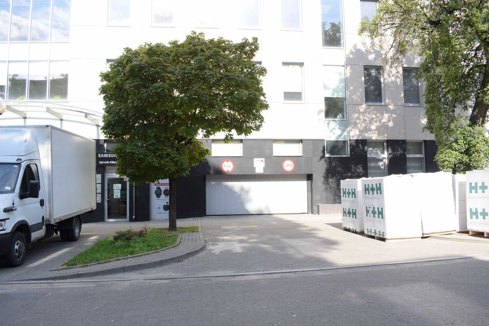 Magazyn do wynajęcia – Olsztyn, ul. Dąbrowszczaków 21 (CENTRUM)