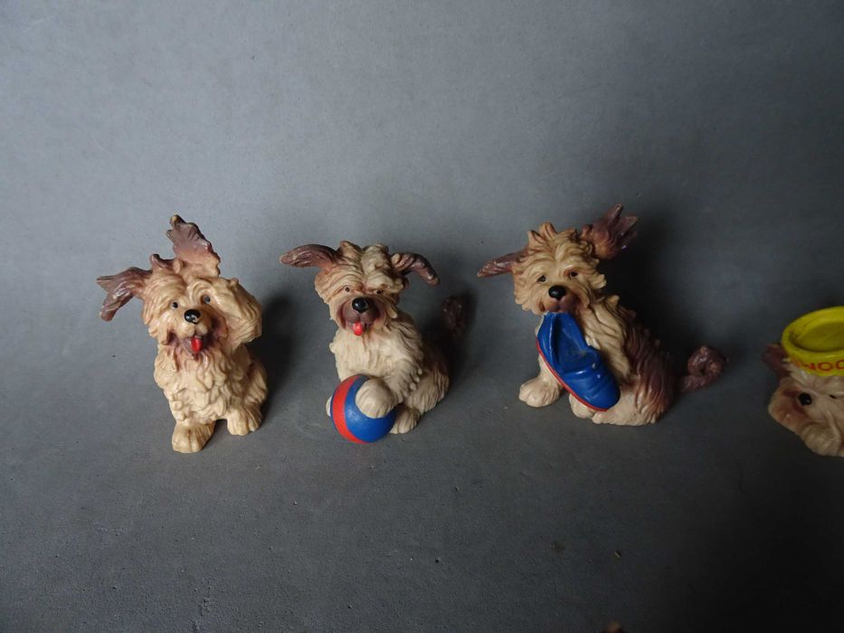 Figuras em PVC coleção cães Boomer - Maia Borges