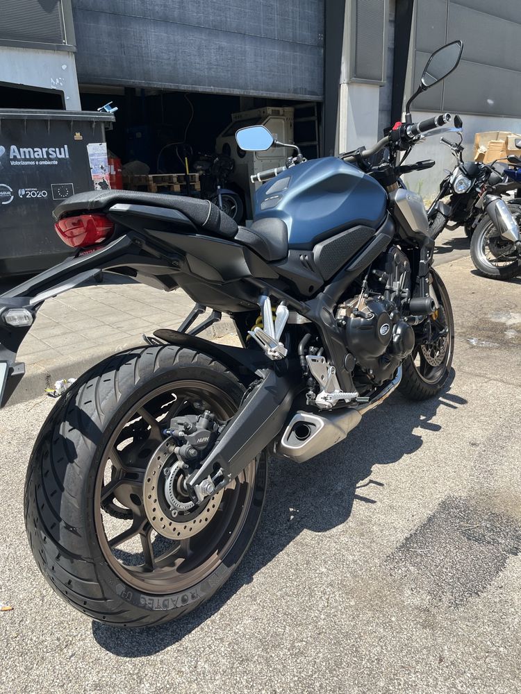 Honda CB650R 2019