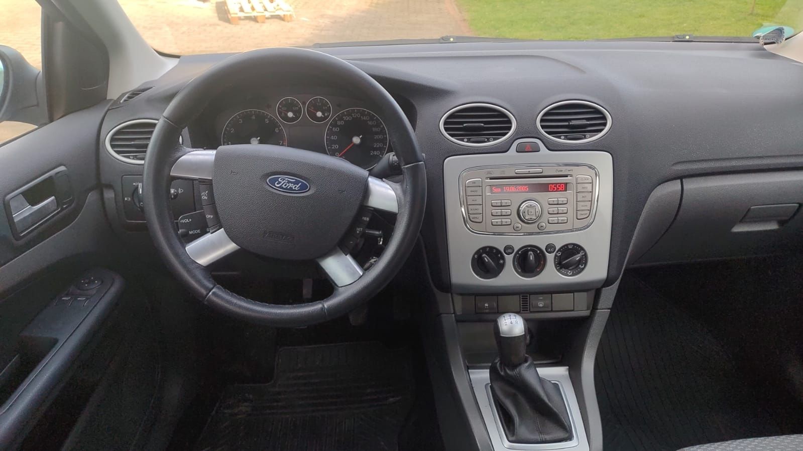 Ford Focus mk2 1.6 benzyna 2007 rok