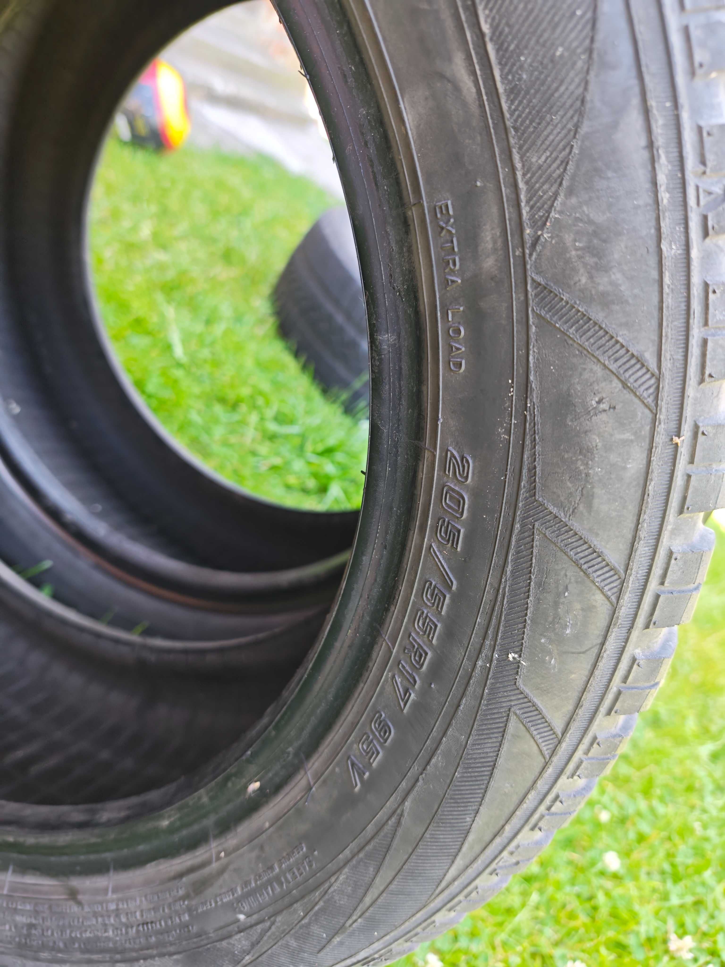 2 x opony Falken EuroWinter HS01 - 205/55R17